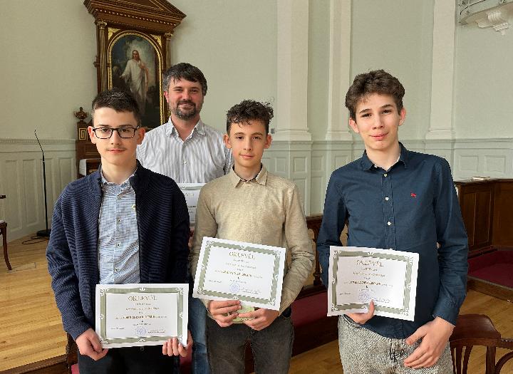 Orsz�gos els� helyez�s t�rt�nelemb�l