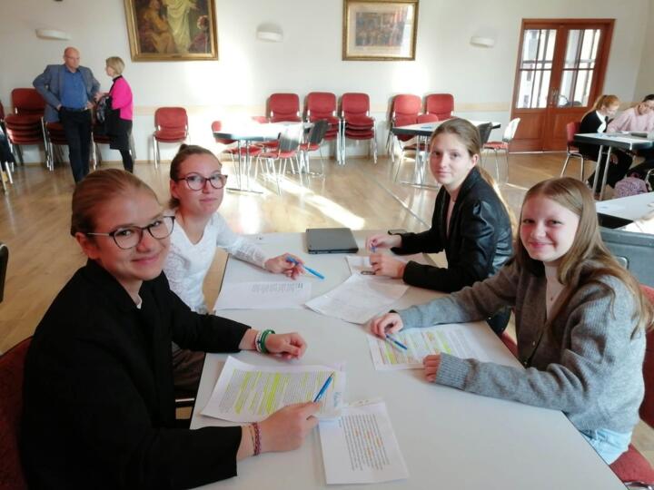 Egyh�zi iskol�k vet�lked�je (2026)